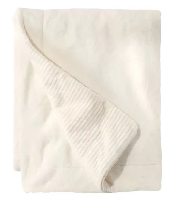 Best Throw: L.L.Bean Wicked Cozy Heated Throw