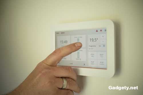 5. Communicating thermostat